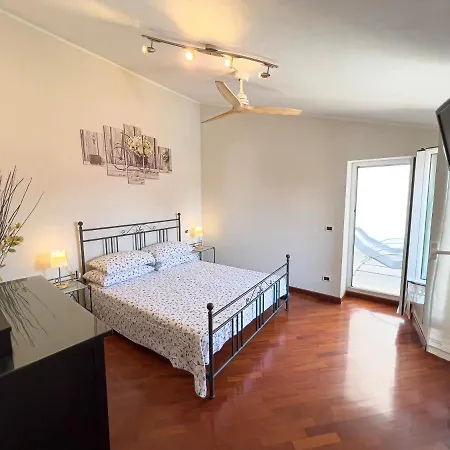 La Casetta Di Emma Appartement Villa Faraldi